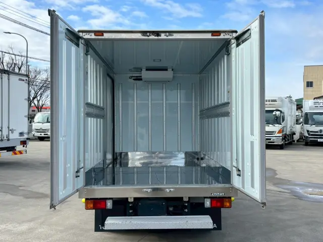 トヨタ ダイナ 2KG-XZU605(2WD)の写真9