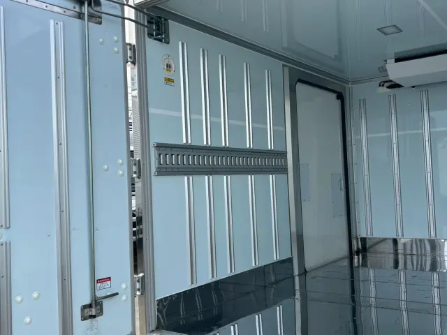 トヨタ ダイナ 2KG-XZU605(2WD)の写真10