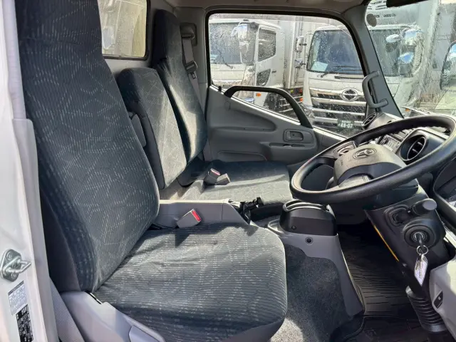 トヨタ ダイナ 2KG-XZU605(2WD)の写真26