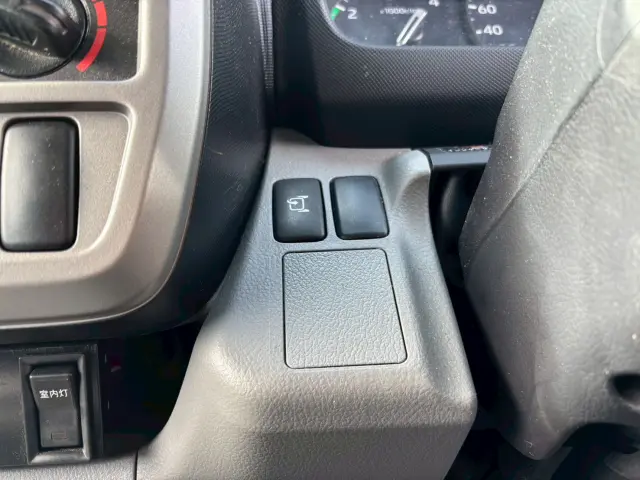 トヨタ ダイナ 2KG-XZU605(2WD)の写真32