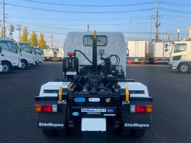 トヨタ ダイナ 2KG-XZU605(2WD)の写真5