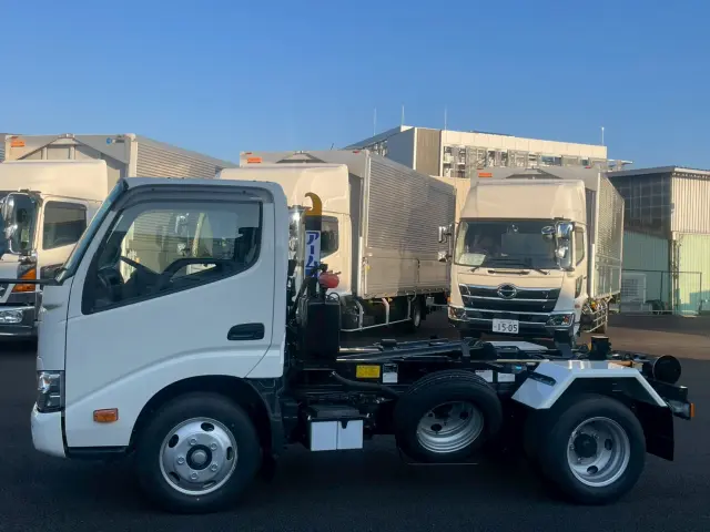 トヨタ ダイナ 2KG-XZU605(2WD)の写真8