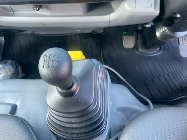 トヨタ ダイナ 2KG-XZU605(2WD)の写真32