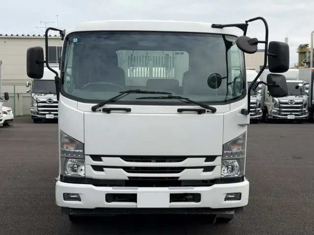 いすゞ フォワード 2RG-FRR90(2WD)の写真2