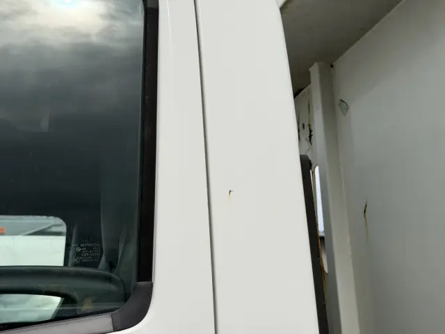 いすゞ フォワード 2RG-FRR90(2WD)の写真23