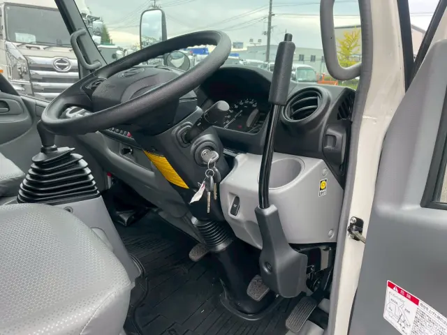 日野 デュトロ 2KG-XZU600T(2WD)の写真31