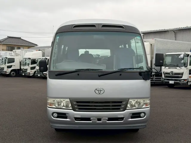 トヨタ コースター SDG-XZB51(2WD)の写真2
