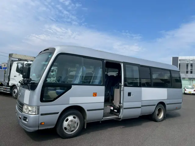 トヨタ コースター SDG-XZB51(2WD)の写真8