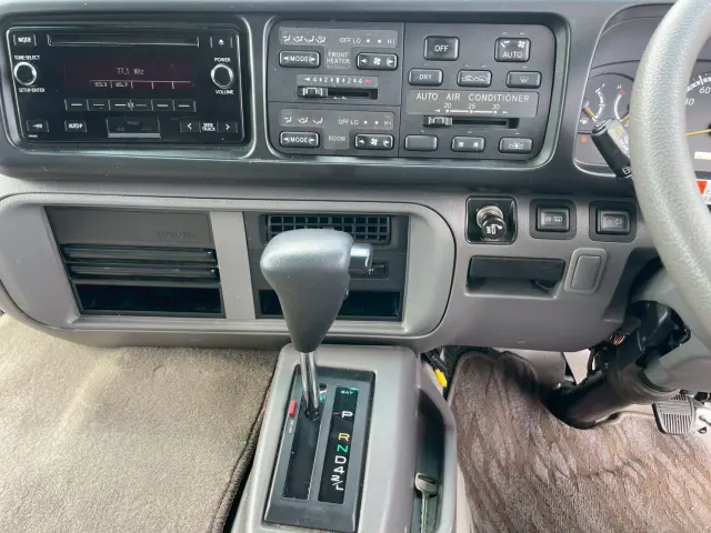 トヨタ コースター SDG-XZB51(2WD)の写真31