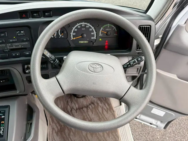 トヨタ コースター SDG-XZB51(2WD)の写真41