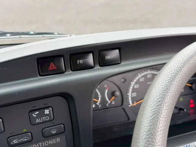 トヨタ コースター SDG-XZB51(2WD)の写真46