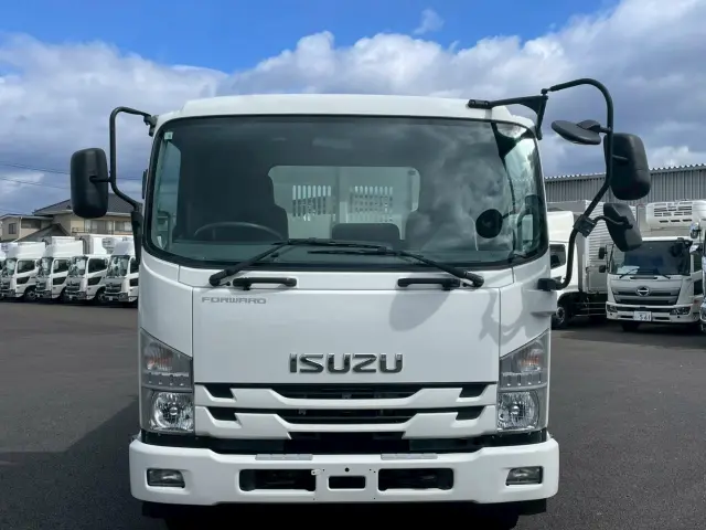 いすゞ フォワード 2PG-FRR90S1(2WD)の写真2