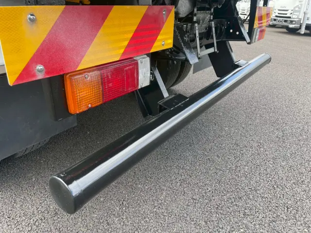 いすゞ フォワード 2PG-FRR90S1(2WD)の写真14