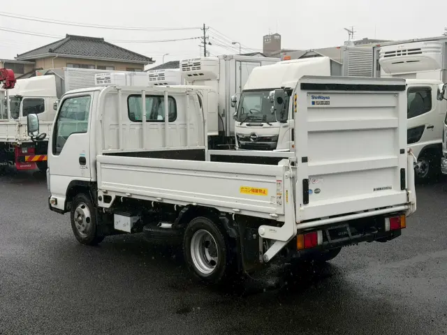 いすゞ エルフ TPG-NJR85A(2WD)の写真6