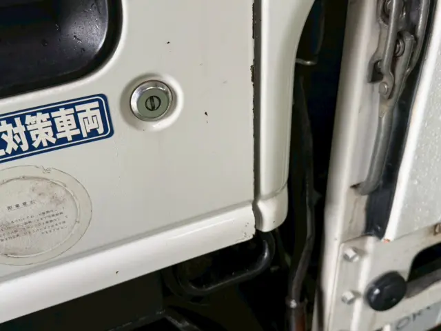 いすゞ エルフ TPG-NJR85A(2WD)の写真18