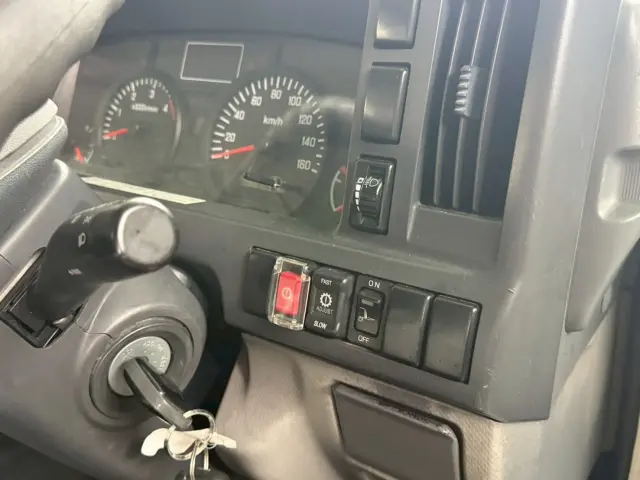 いすゞ エルフ TPG-NJR85A(2WD)の写真47