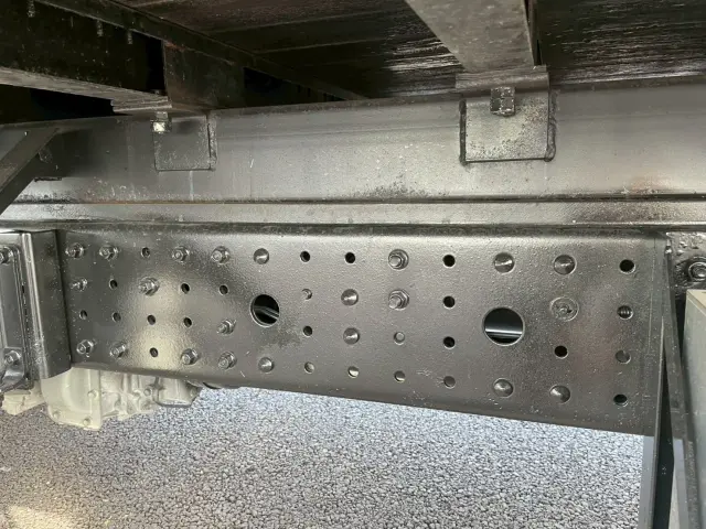 三菱 キャンター TPG-FEA50(2WD)の写真27