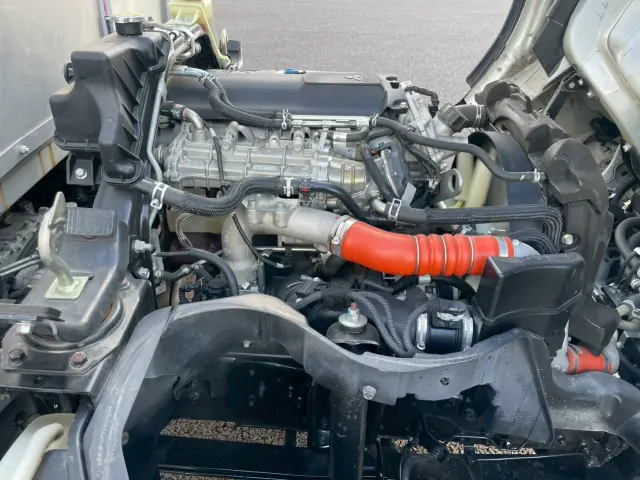 三菱 キャンター TPG-FEA50(2WD)の写真30