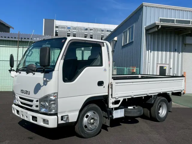 いすゞ エルフ TRG-NJR85A(2WD)の写真1