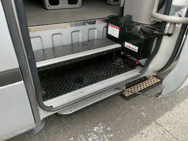 トヨタ コースター SKG-XZB50(2WD)の写真10