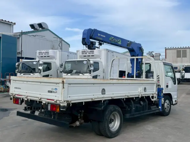 いすゞ エルフ TPG-NKR85AR(2WD)の写真4