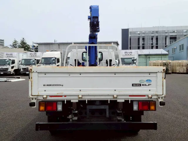 いすゞ エルフ TPG-NKR85AR(2WD)の写真5