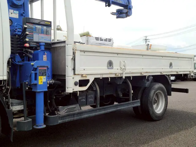 いすゞ エルフ TPG-NKR85AR(2WD)の写真12