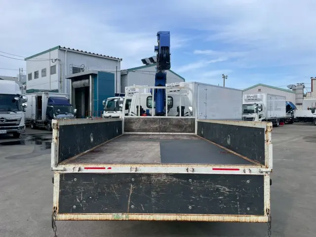 いすゞ エルフ TPG-NKR85AR(2WD)の写真14