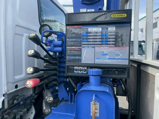 いすゞ エルフ TPG-NKR85AR(2WD)の写真25