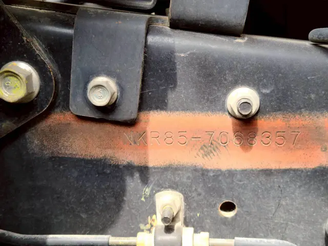 いすゞ エルフ TPG-NKR85AR(2WD)の写真39