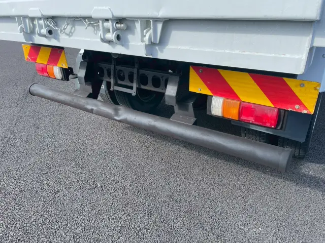 いすゞ フォワード TKG-FRR90S1(2WD)の写真16