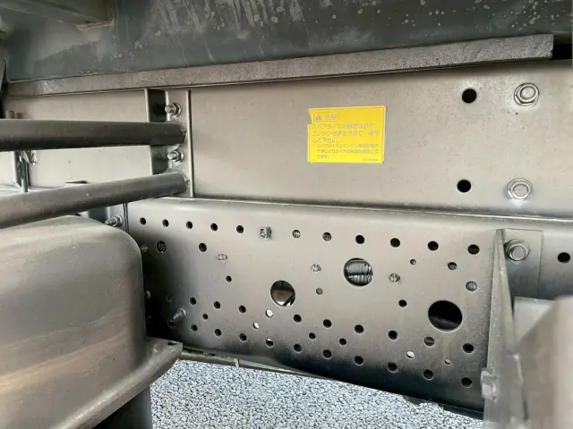 いすゞ フォワード TKG-FRR90S1(2WD)の写真27