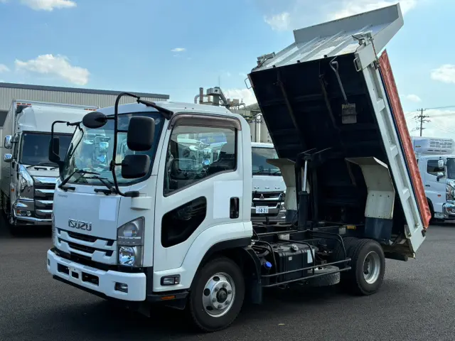 いすゞ フォワード 2PG-FRR90S1(2WD)の写真1