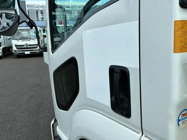 いすゞ フォワード 2PG-FRR90S1(2WD)の写真26