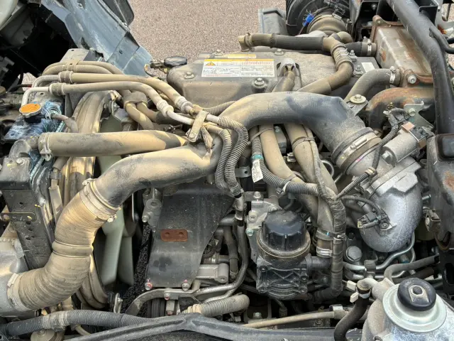 いすゞ フォワード 2PG-FRR90S1(2WD)の写真38