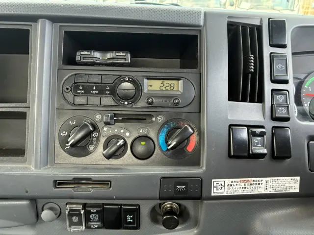 いすゞ フォワード 2PG-FRR90S1(2WD)の写真47