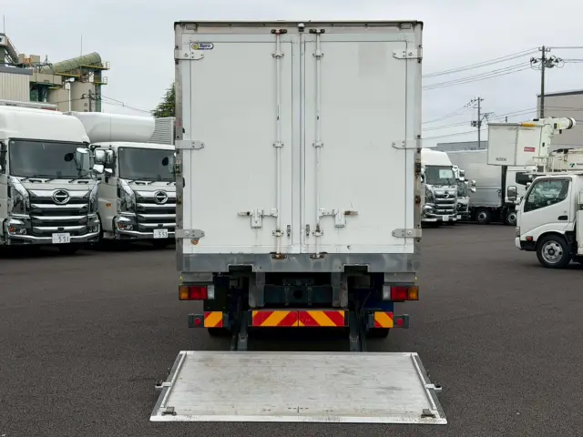 いすゞ エルフ TPG-NPR85AN(2WD)の写真12