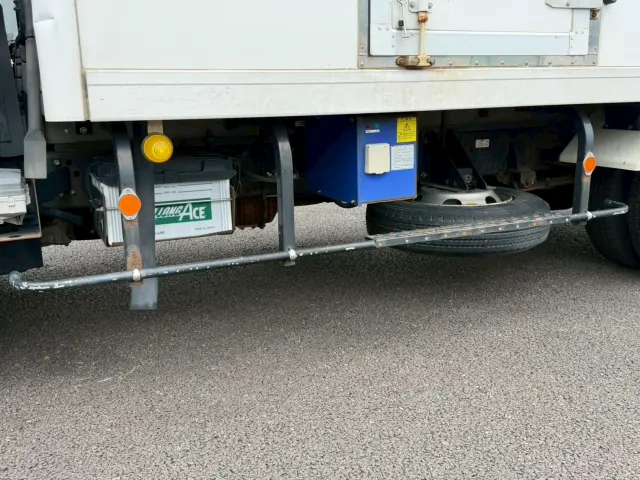 いすゞ エルフ TPG-NPR85AN(2WD)の写真22