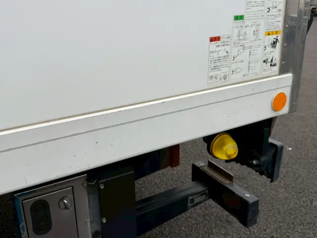 いすゞ エルフ TPG-NPR85AN(2WD)の写真25