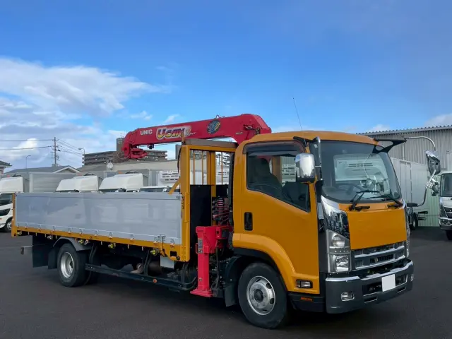いすゞ フォワード TKG-FRR90S2(2WD)の写真3