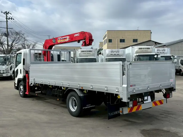 いすゞ フォワード TKG-FRR90S2(2WD)の写真6