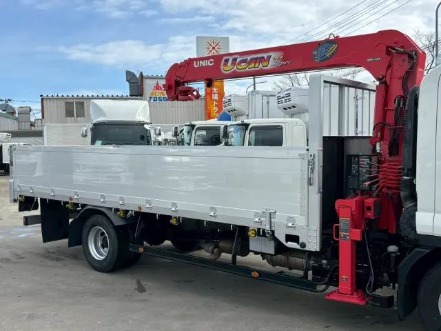 いすゞ フォワード TKG-FRR90S2(2WD)の写真9