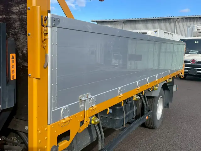 いすゞ フォワード TKG-FRR90S2(2WD)の写真10