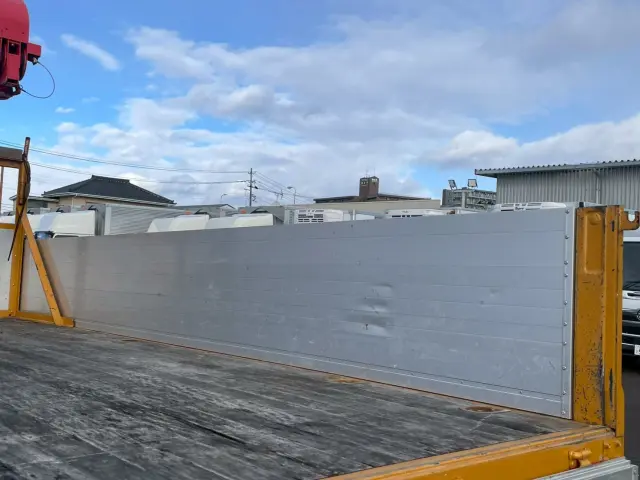 いすゞ フォワード TKG-FRR90S2(2WD)の写真21