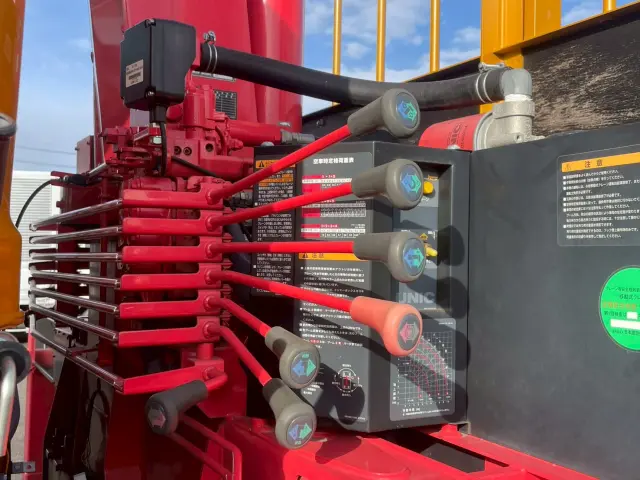 いすゞ フォワード TKG-FRR90S2(2WD)の写真26