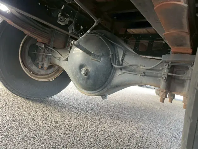 いすゞ フォワード TKG-FRR90S2(2WD)の写真33