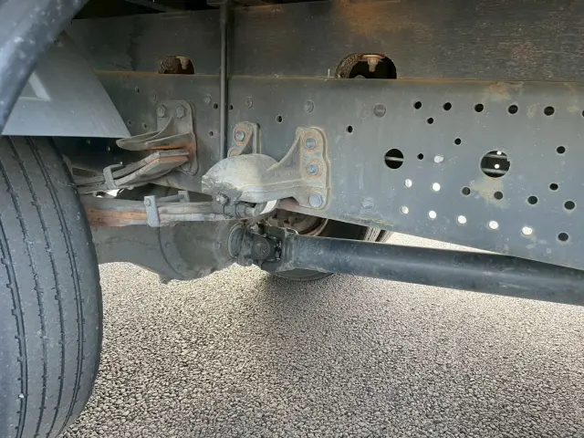 いすゞ フォワード TKG-FRR90S2(2WD)の写真34