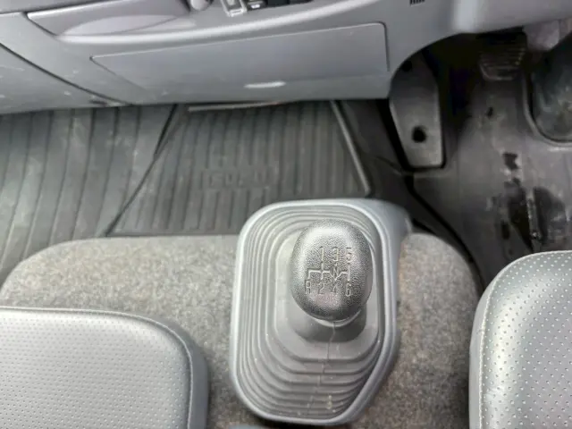 いすゞ フォワード TKG-FRR90S2(2WD)の写真36