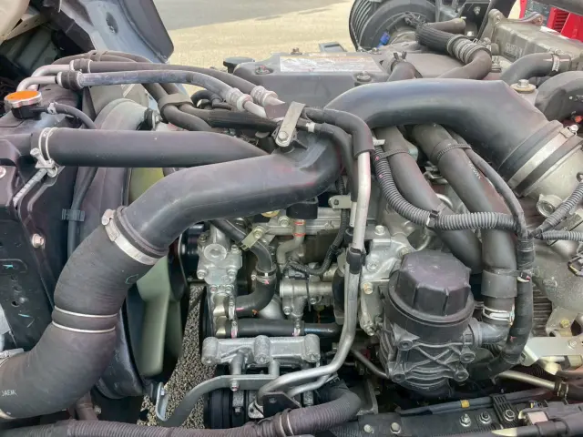 いすゞ フォワード TKG-FRR90S2(2WD)の写真40