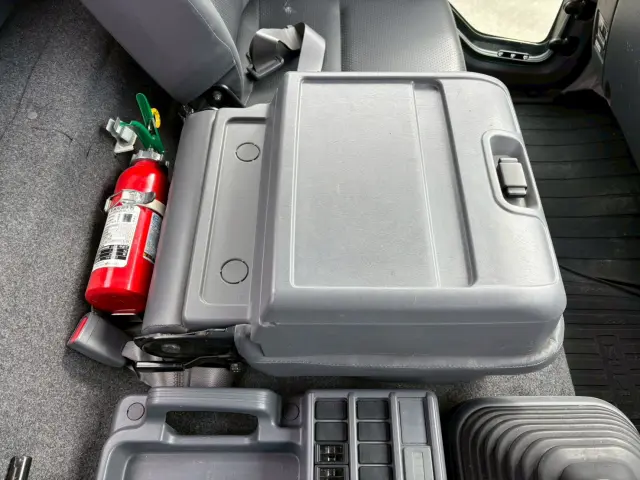 いすゞ フォワード TKG-FRR90S2(2WD)の写真40